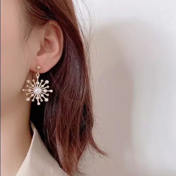 Gold Plated Simulated Pearl Earrings - Picture 2 of 4